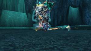World of Warcraft: Eiskronenzitadelle - Teil 1 : Je länger der Kampf mit Garfrost dauert, umso heißer wird es dem Tank. Er bekommt ganz schöne Kellen von dem weißen Riesen ab.